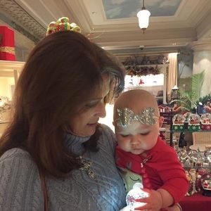 Meet your Posher, Sherrie